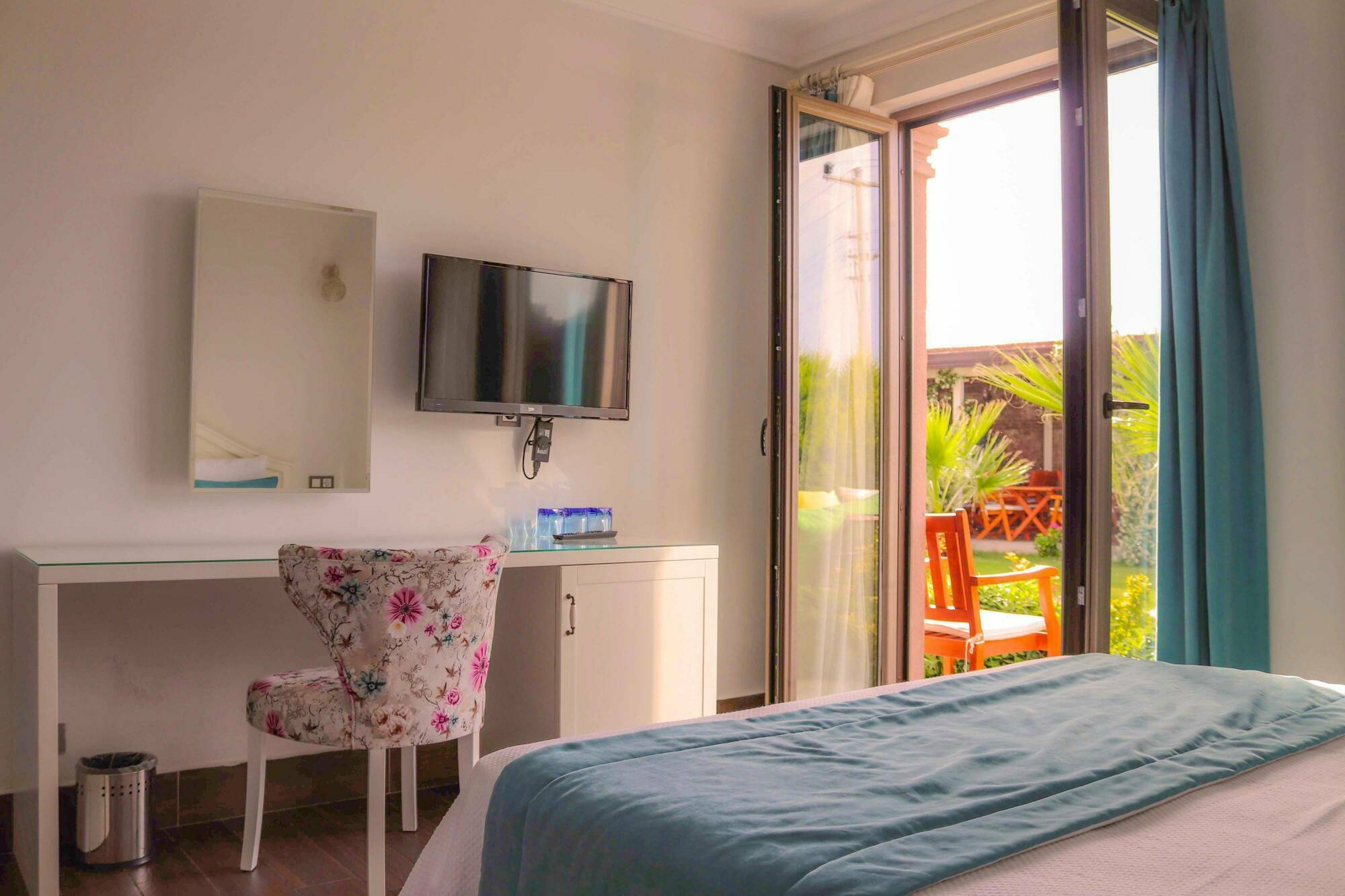 Cunda Rota Hotel Ayvalı Esterno foto