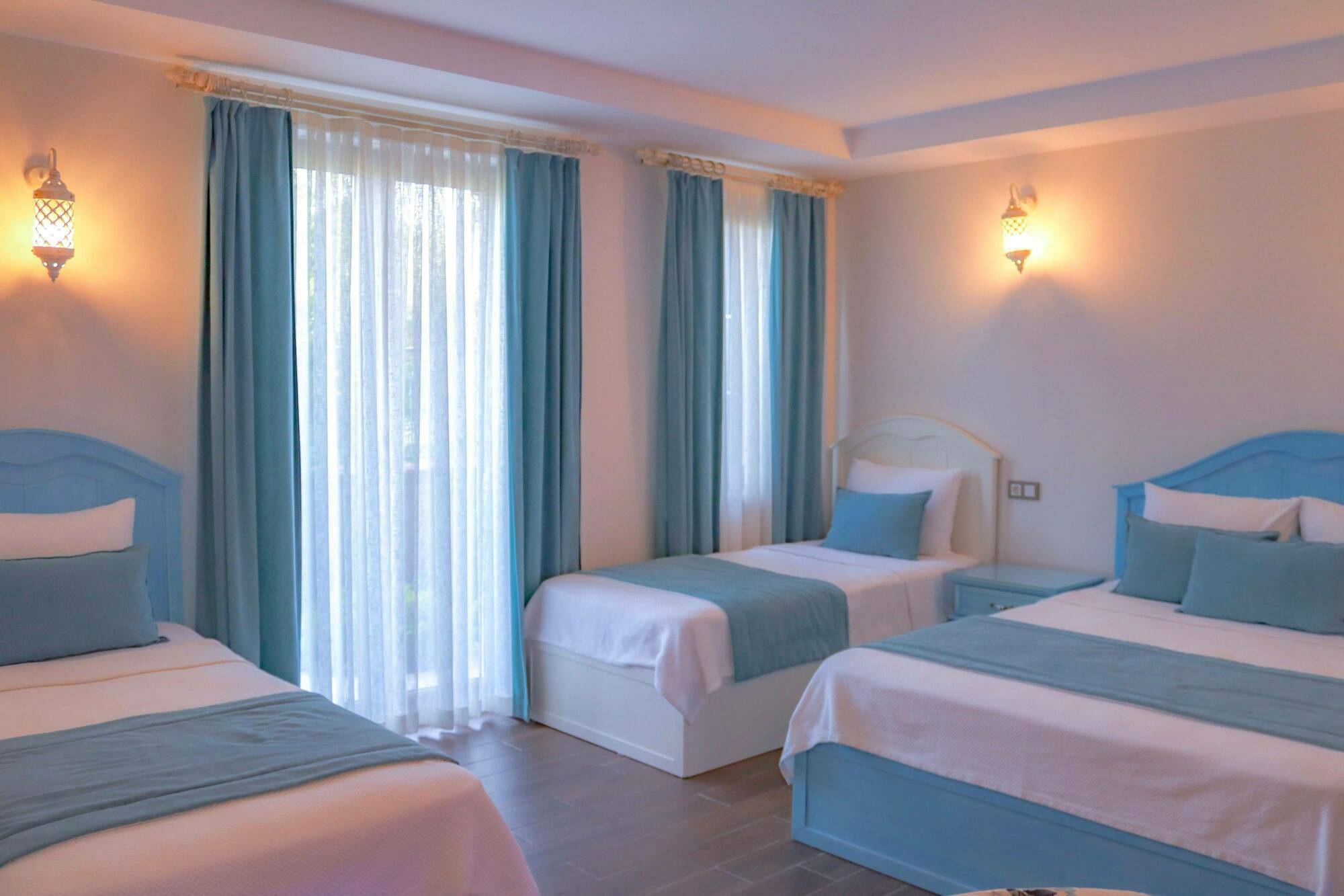 Cunda Rota Hotel Ayvalı Esterno foto